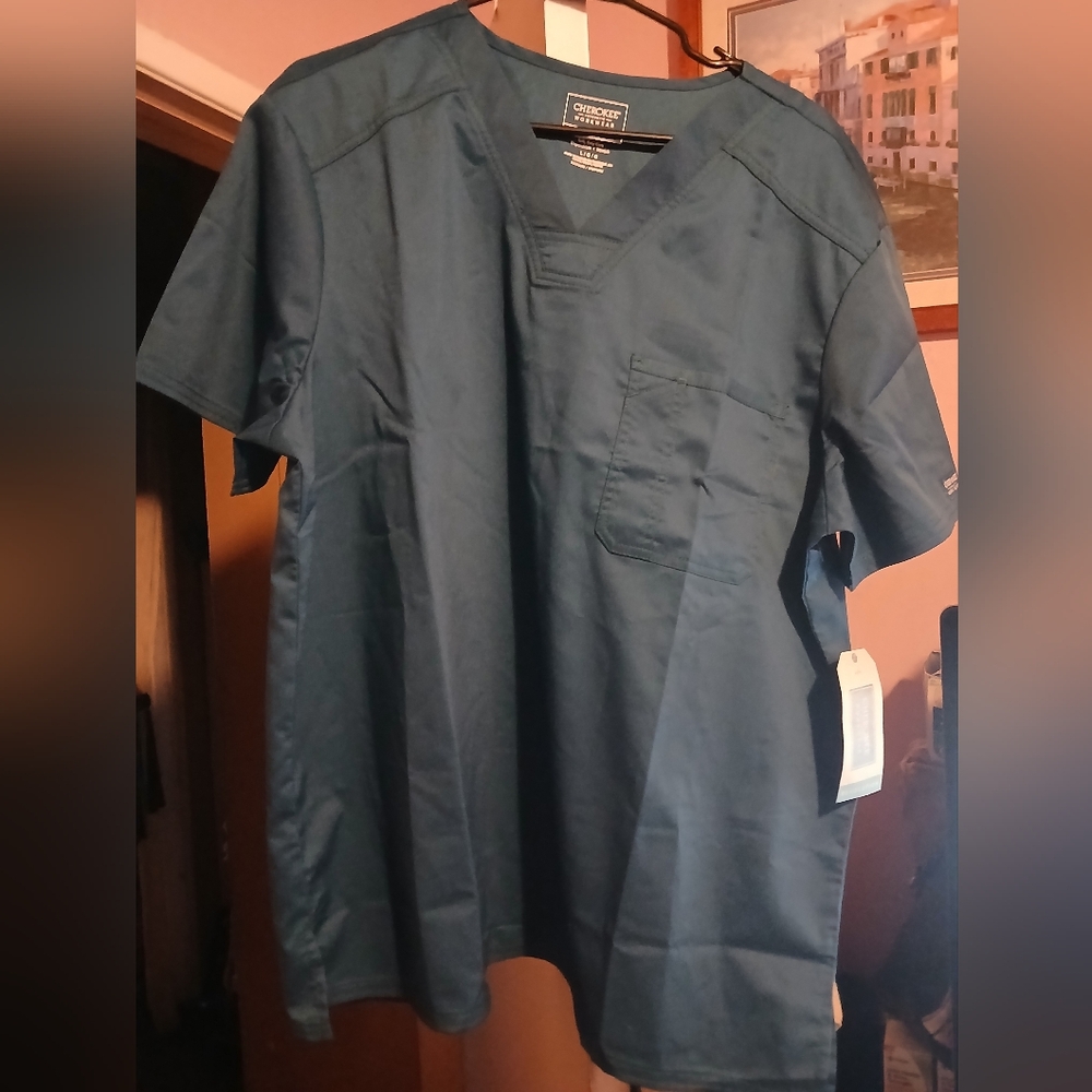 Cherokee Unisex Deep Blue V-Neck Scrubs Shirt and Pants Set